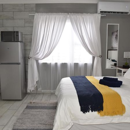 B&B 464 On 22Nd Ave Pretoria-Noord Zewnętrze zdjęcie