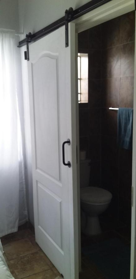 B&B 464 On 22Nd Ave Pretoria-Noord Zewnętrze zdjęcie