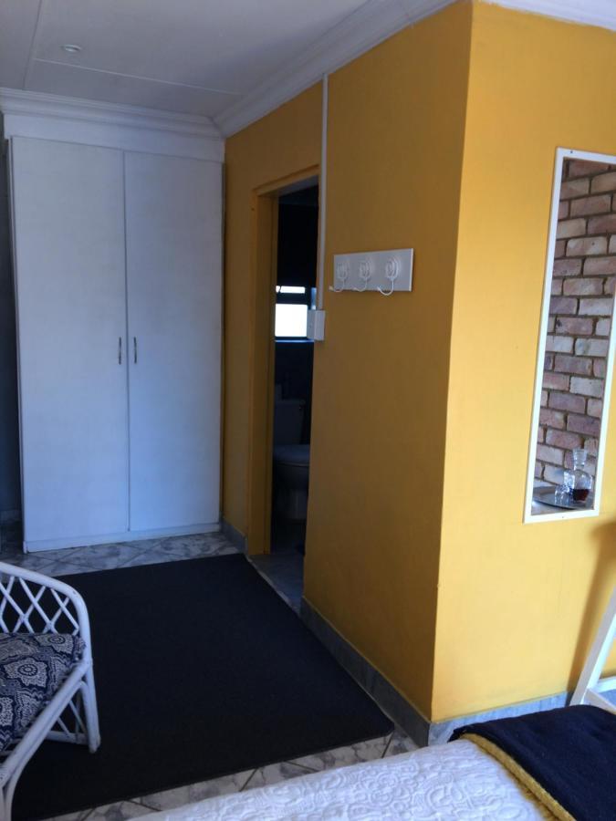 B&B 464 On 22Nd Ave Pretoria-Noord Zewnętrze zdjęcie