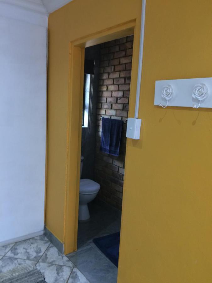 B&B 464 On 22Nd Ave Pretoria-Noord Zewnętrze zdjęcie